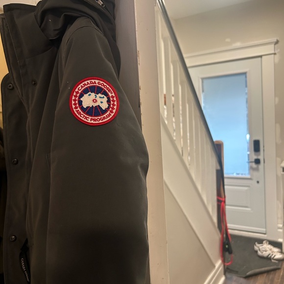 Canada Goose Trillium Jacket - Picture 5 of 8